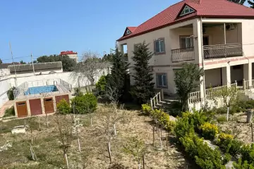Satılır Bağ Evi Mərdəkanda