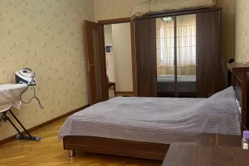 Aylıq Kirayə Yeni Tikili Elmler Akademiyasıda