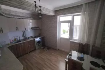 Satılır Yeni Tikili Ağ şəhər Kompleksində