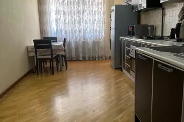 Aylıq Kirayə Yeni Tikili Elmler Akademiyasıda