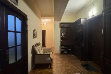 Satılır Yeni Tikili Nərimanov Parkı