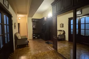 Satılır Yeni Tikili Nərimanov Parkı