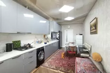Satılır Yeni Tikili Yasamalda