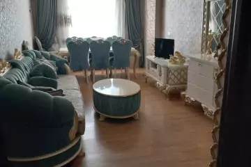 Satılır Yeni Tikili Masazırda
