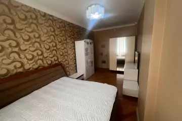 Satılır Yeni Tikili Yasamalda