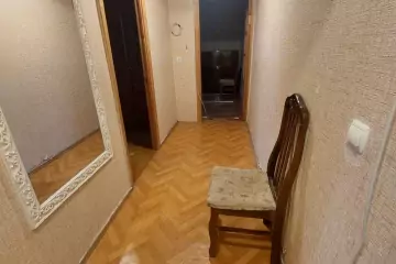 Satılır Köhnə Tikili 8-ci Mikrorayonda