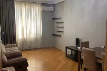 Satılır Yeni Tikili Yasamalda