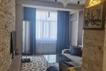Satılır Yeni Tikili Yeni Günəşlidə