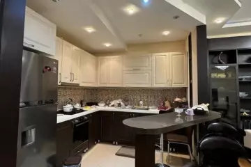 Satılır Yeni Tikili Ağ şəhər Kompleksində