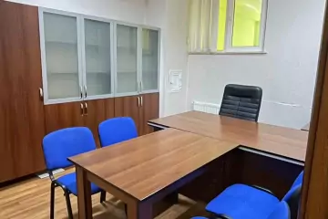 Aylıq Kirayə Ofis Ayna Sultanova Heykəlində