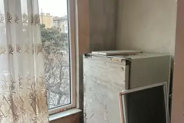 Aylıq Kirayə Köhnə Tikili Elmler Akademiyasıda