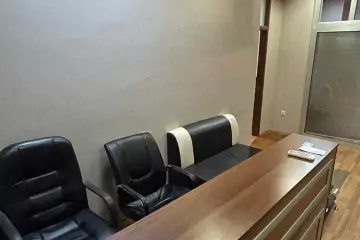 Aylıq Kirayə Ofis Ayna Sultanova Heykəlində
