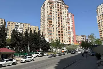 Satılır Yeni Tikili 7-ci Mikrorayonda
