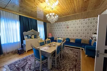 Satılır Həyət Evi Buzovnada
