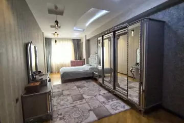 Satılır Yeni Tikili Yasamalda