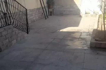 Satılır Həyət Evi Hövsanda