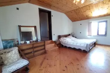 Satılır Bağ Evi Pirşağıda