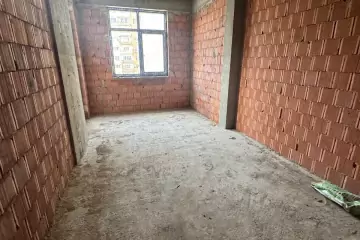 Satılır Yeni Tikili 7-ci Mikrorayonda