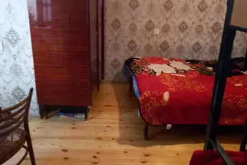 Aylıq Kirayə Həyət Evi Nəsimi Bazarında