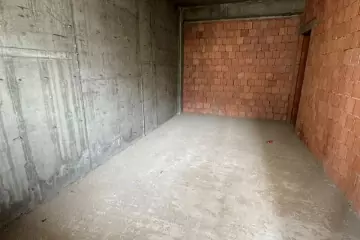 Satılır Yeni Tikili 7-ci Mikrorayonda