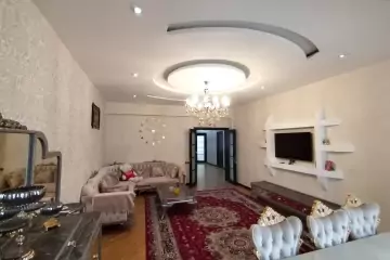 Satılır Yeni Tikili Yasamalda