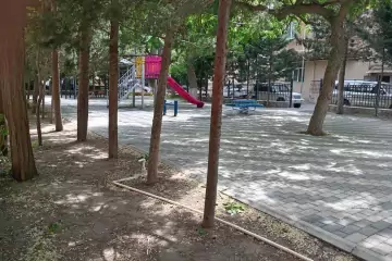 Satılır Köhnə Tikili 28 May Metrosu ətrafında
