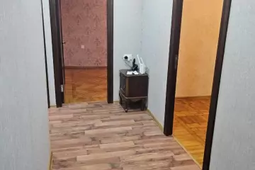 Satılır Köhnə Tikili Bakıxanovda