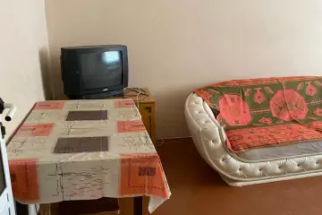 Aylıq Kirayə Köhnə Tikili 3-cü Mikrorayonda