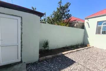 Satılır Həyət Evi Maştağada
