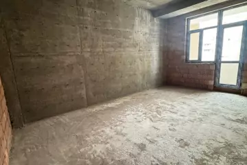 Satılır Yeni Tikili 7-ci Mikrorayonda
