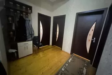Satılır Həyət Evi Zabrat Qəsəbəsida