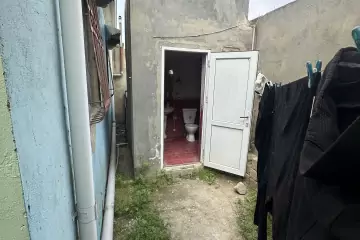 Satılır Həyət Evi Dədə Qorqudda