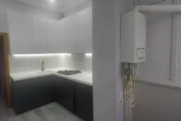 Satılır Köhnə Tikili Yasamalda