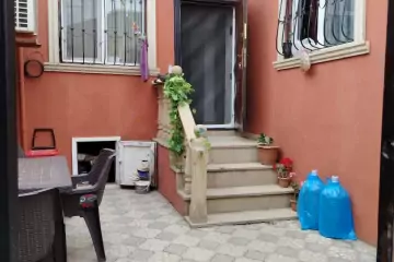 Satılır Həyət Evi Binəqədidə