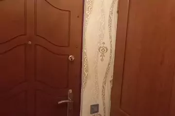 Satılır Köhnə Tikili 4-cü Mikrorayonda