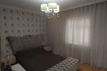 Satılır Həyət Evi Sarayda