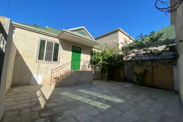 Satılır Həyət Evi Masazırda