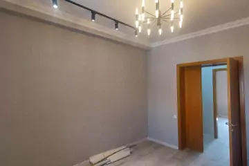 Satılır Köhnə Tikili Yasamalda