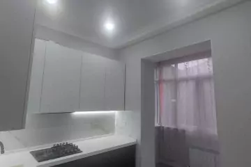 Satılır Köhnə Tikili Yasamalda