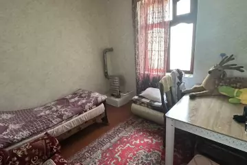 Satılır Həyət Evi Dədə Qorqudda