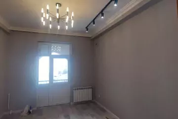 Satılır Köhnə Tikili Yasamalda
