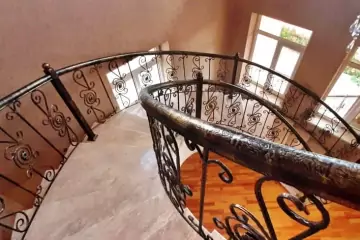 Satılır Həyət Evi Badamdarda