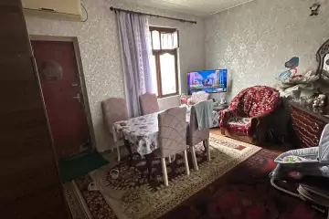 Satılır Həyət Evi Dədə Qorqudda