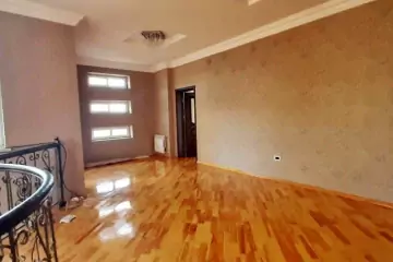 Satılır Həyət Evi Badamdarda