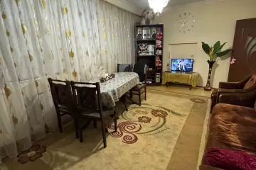 Satılır Yeni Tikili Bakıxanovda