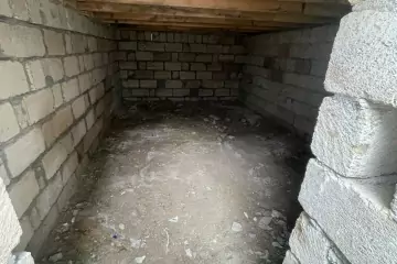 Satılır Həyət Evi Savalan Qəsəbəsida