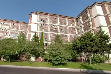 Satılır Köhnə Tikili 8-ci Mikrorayonda