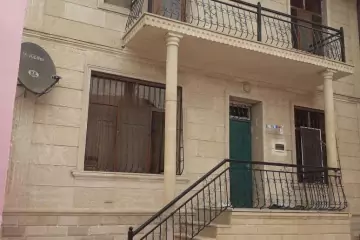 Satılır Həyət Evi Xırdalan şəhərində