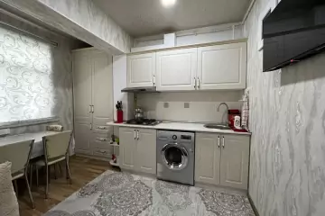 Satılır Köhnə Tikili Köhnə Günəşlidə