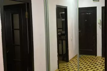 Aylıq Kirayə Köhnə Tikili Elmler Akademiyasıda
